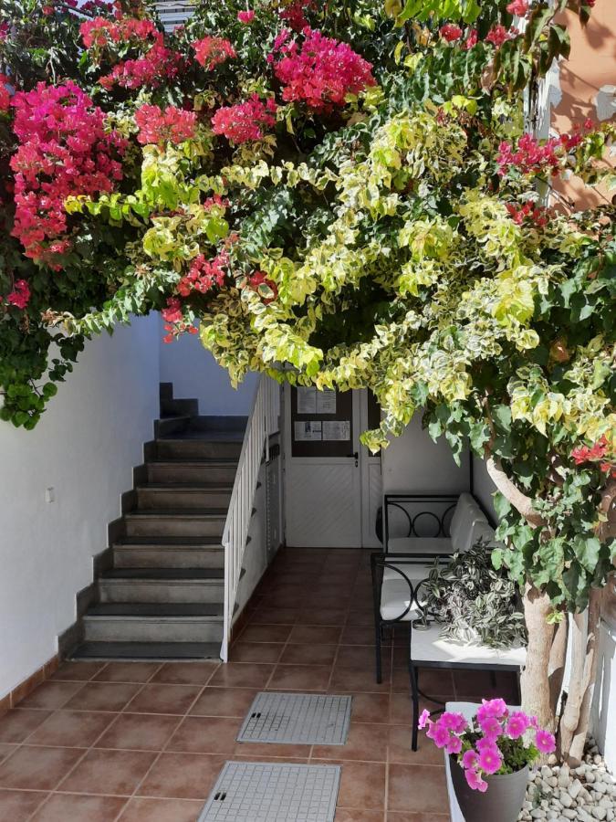 Hostal Costa Ibiza by Eksteriør bilde